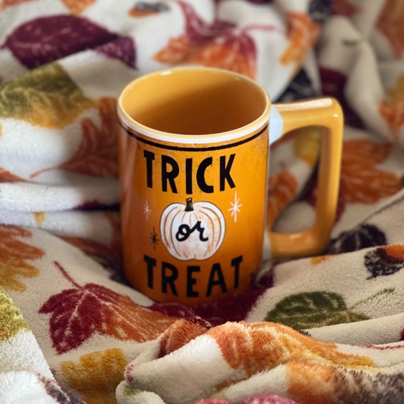 Meet your Posher, Christine - Picture 3 of 6